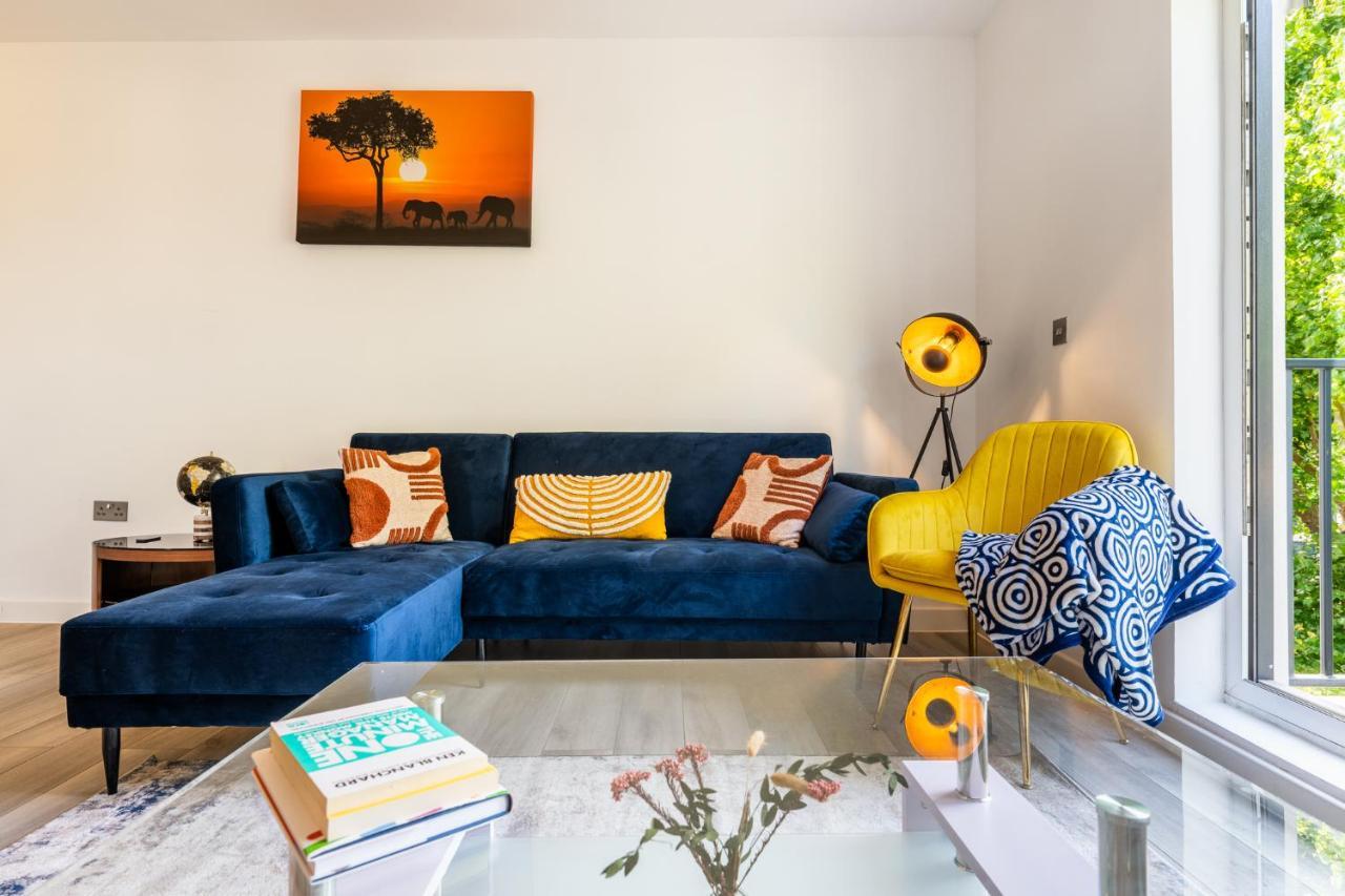 Ashview 8 - Heathrow - Business - Free Parking Διαμέρισμα Staines-upon-Thames Εξωτερικό φωτογραφία